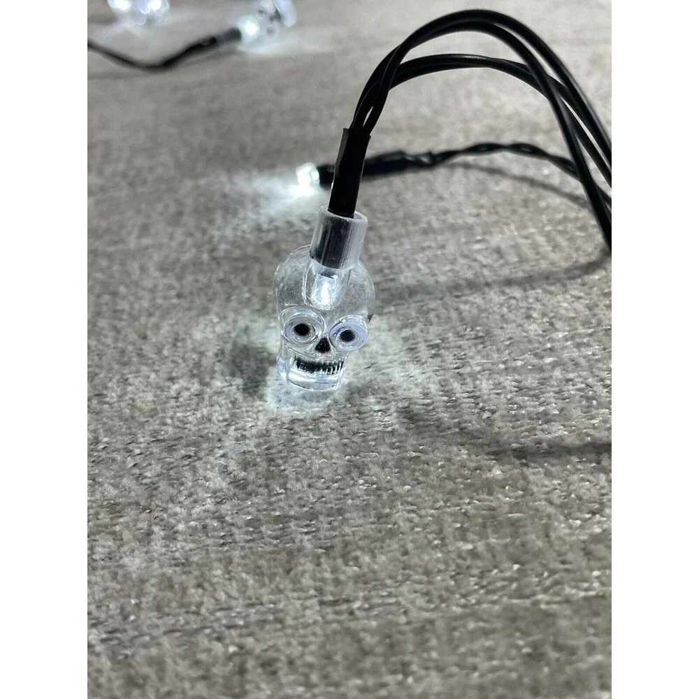 Vintage Halloween Skull Lights White Mold Plastic String Light Covers 20pc